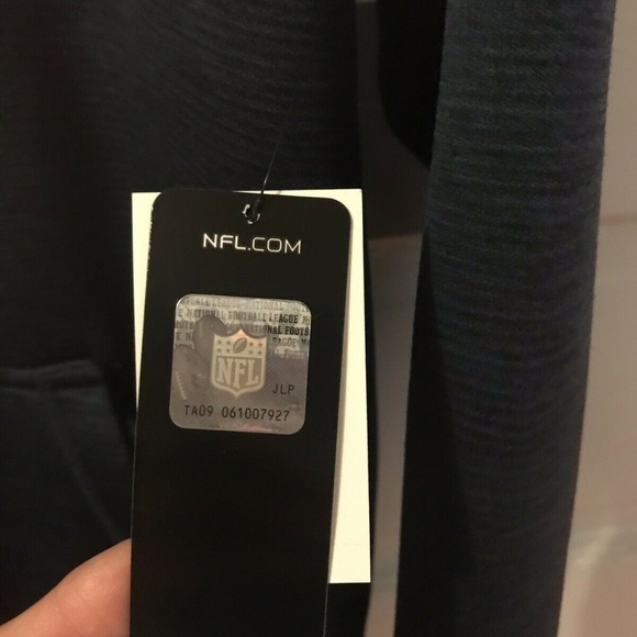 NFL New England Patriots Jacket - Picture 3 of 3